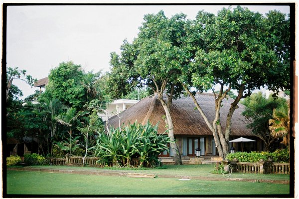 Discover the top uk cities for immersing yourself in british publishing's storied history